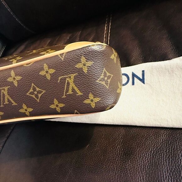 Louis Vuitton Odeon PM - Picture 13 of 16